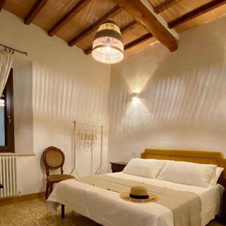 Apartamento Dimora Del Poggio - Charming Historic Centre - San Quirico dʼOrcia Exterior foto