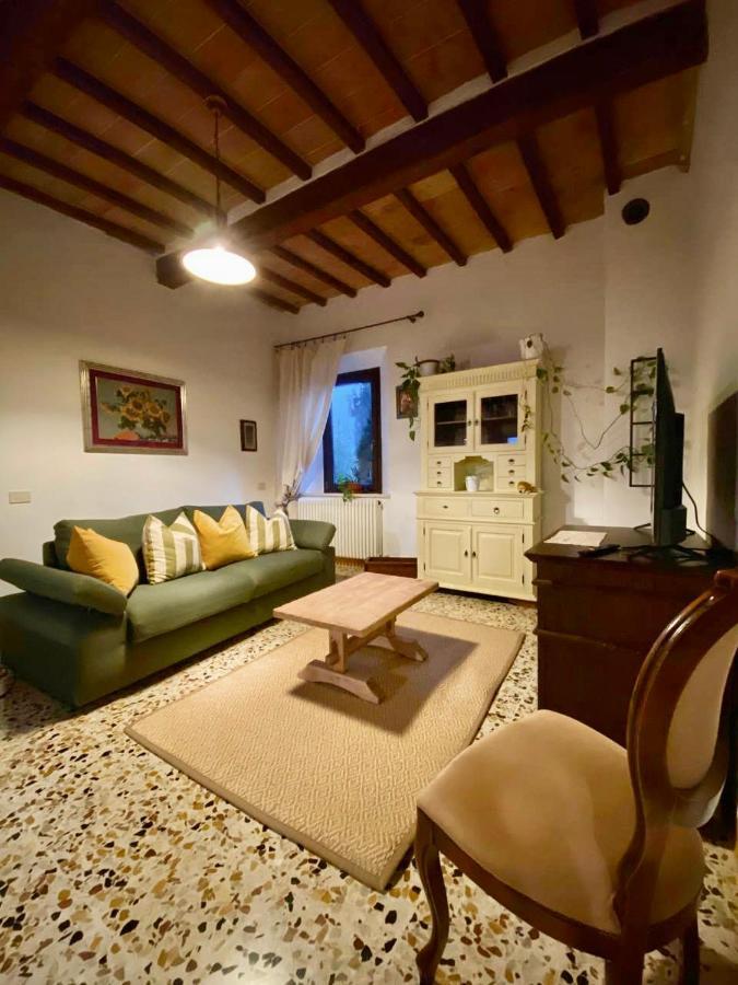 Apartamento Dimora Del Poggio - Charming Historic Centre - San Quirico dʼOrcia Exterior foto
